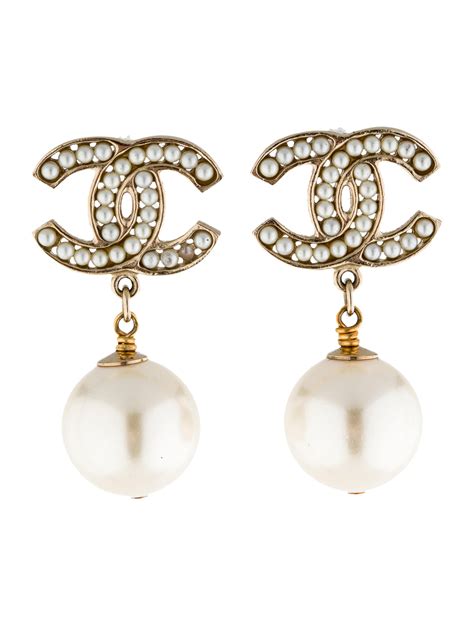 coco chanel earrings pearl